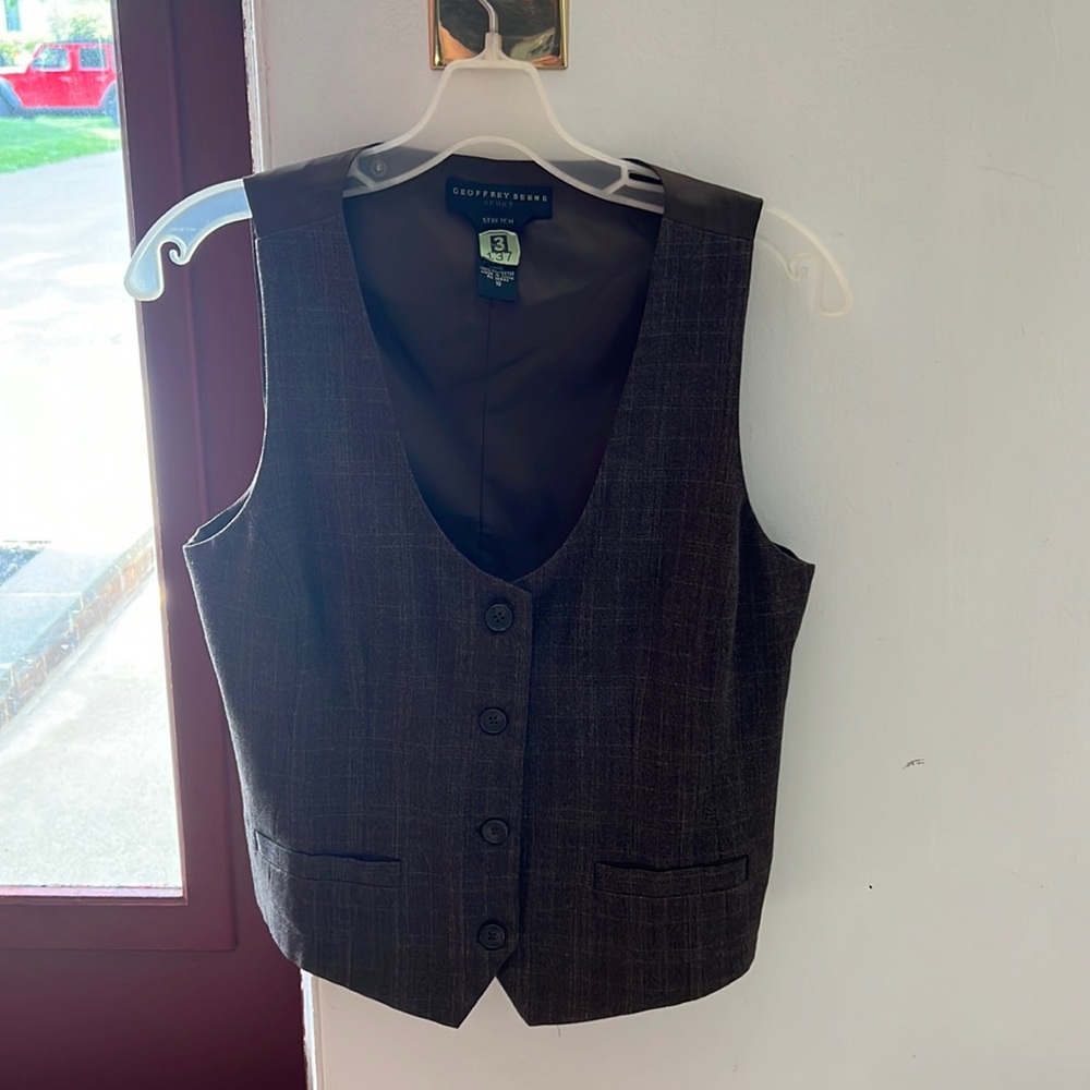 Geoffrey Bean vest